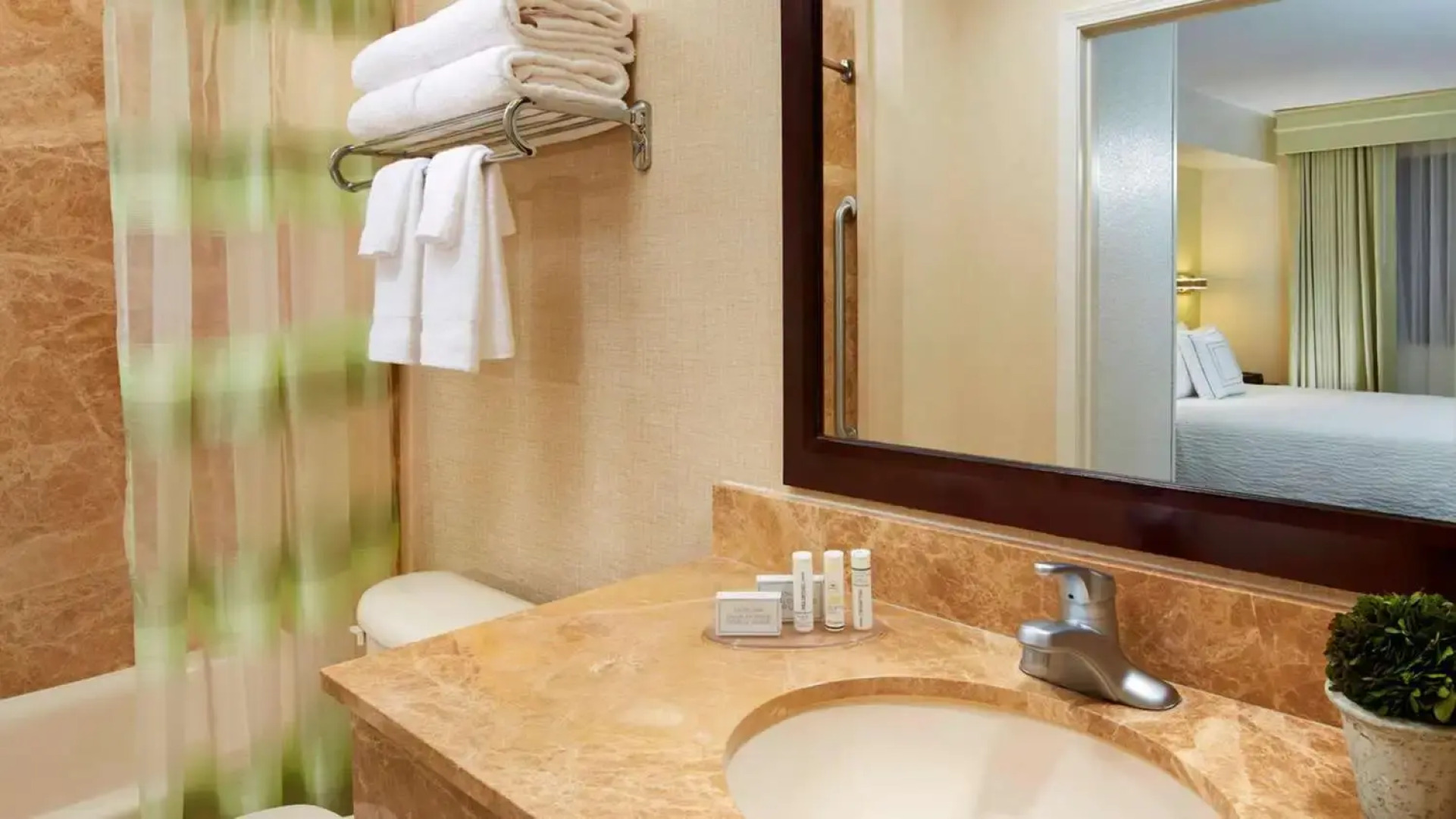 Best Western Hesperia-Victorville Suites