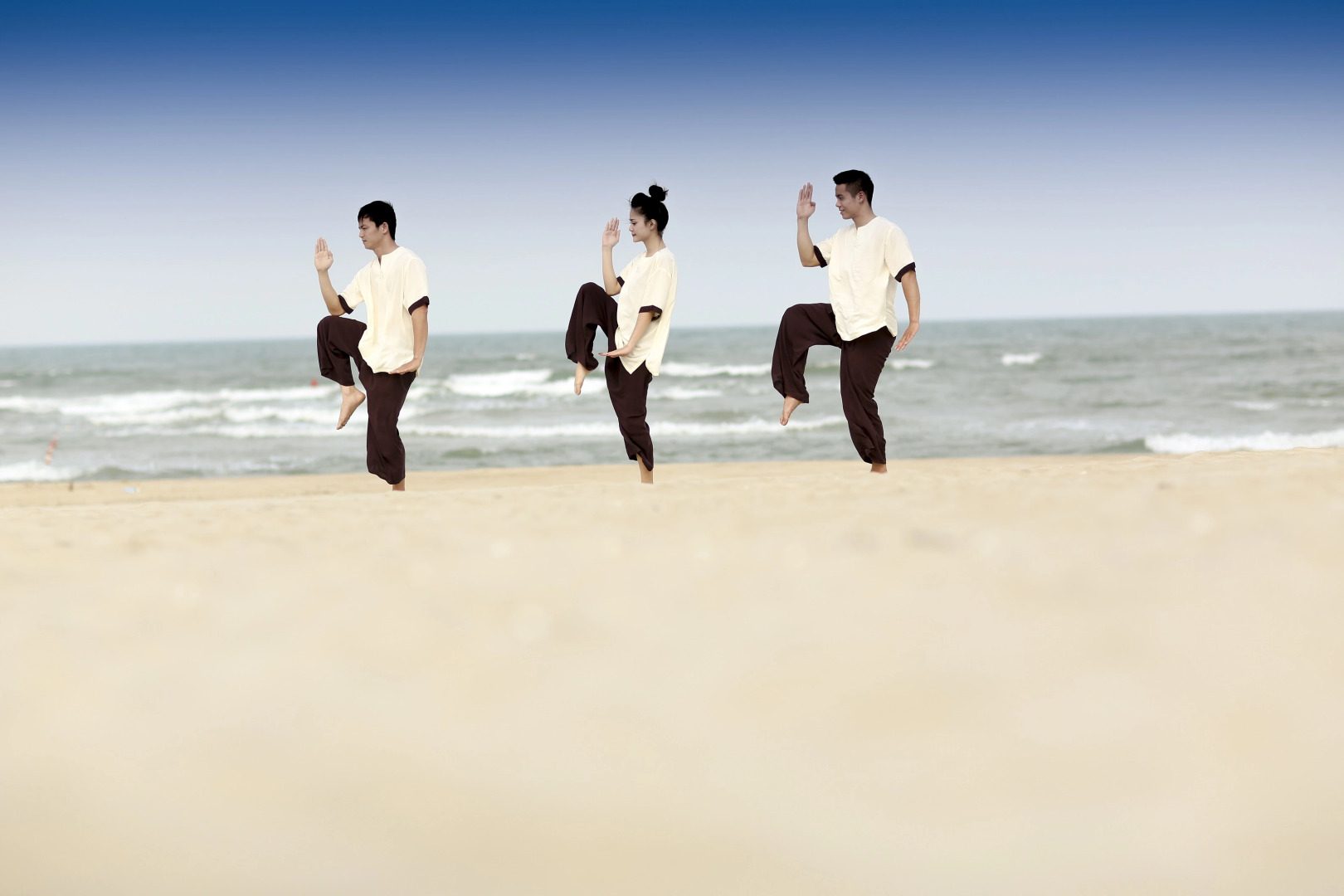 Sandy Beach Non Nuoc Resort