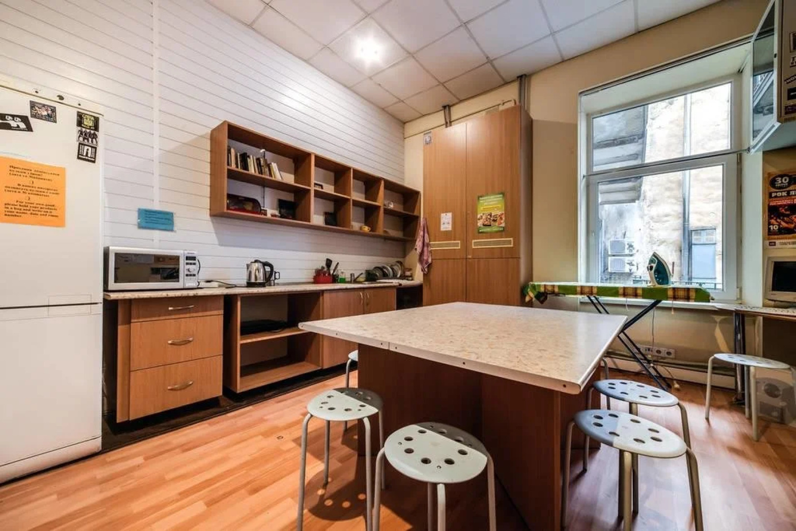 Мистер Хостел