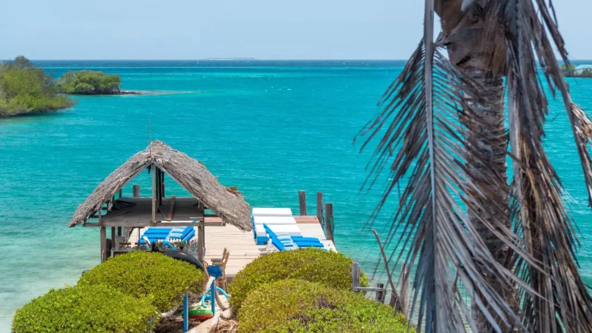 Hotel Coralina Island