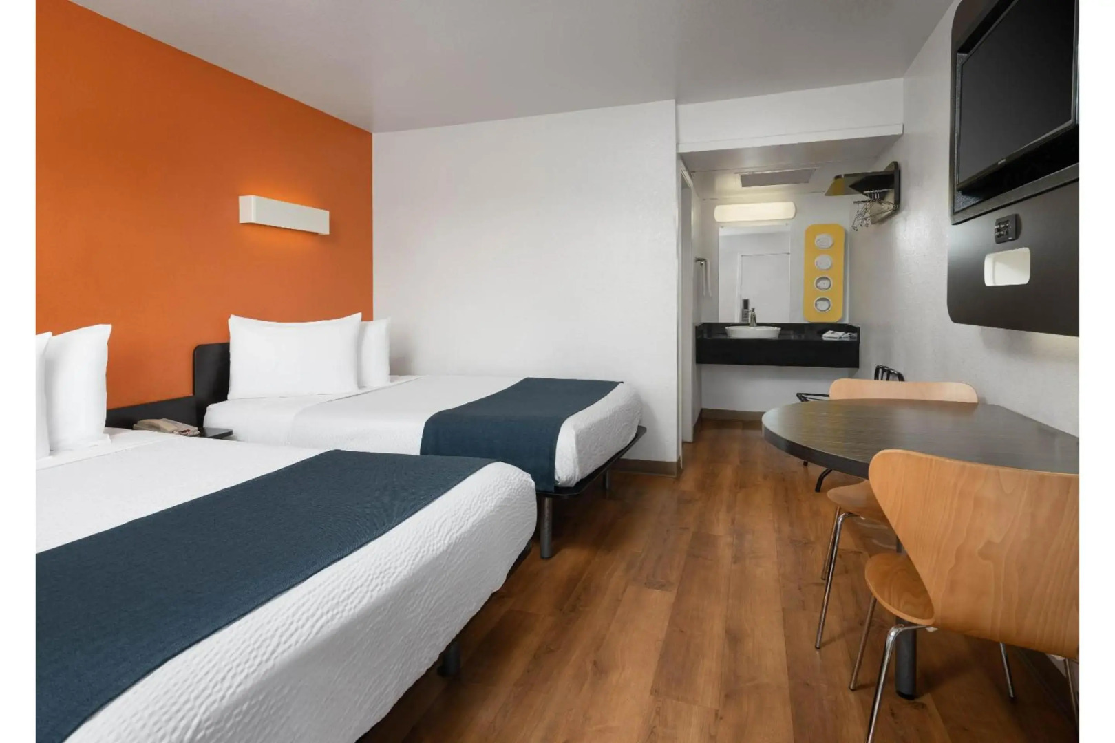 Motel 6 Green Bay, WI - Lambeau