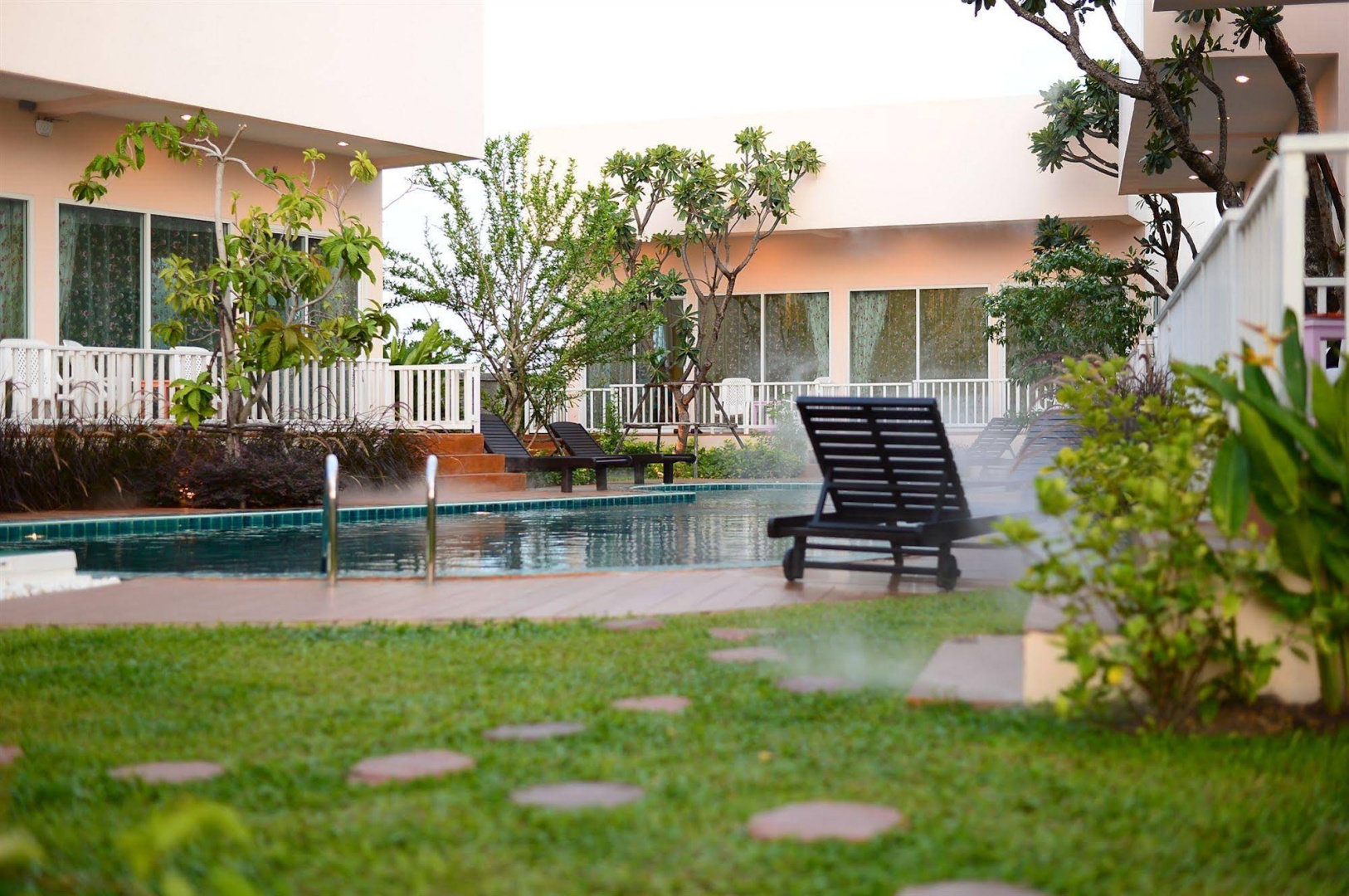 Kabantamor Hua Hin Pool Villa