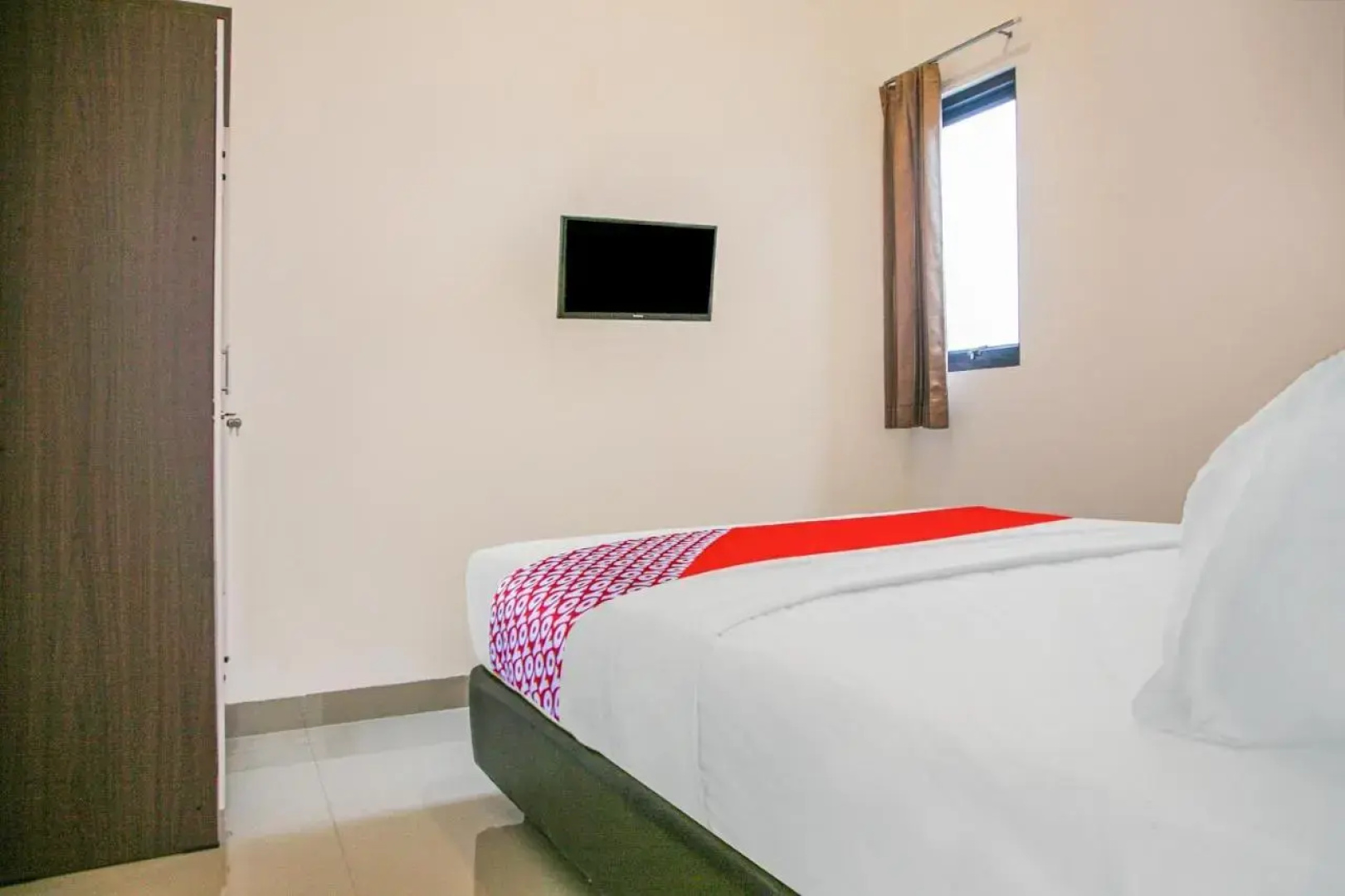 Pasir Padi Inn Syariah  by OYO Rooms