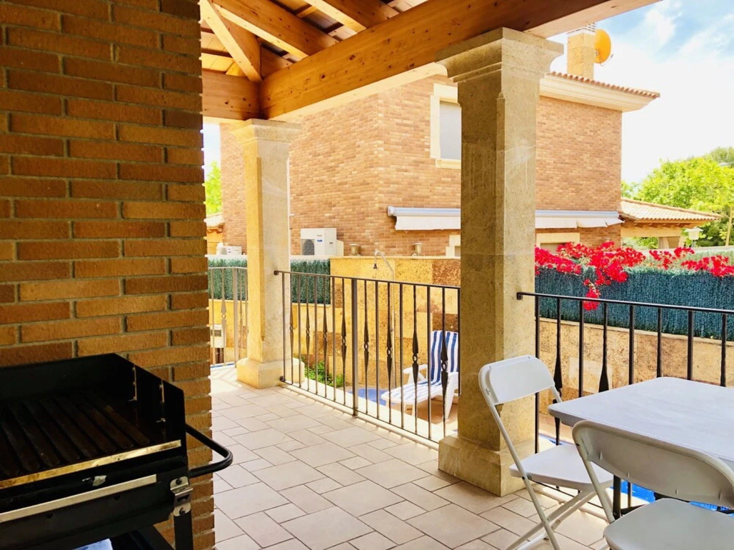 Chalet Con Piscina Privada