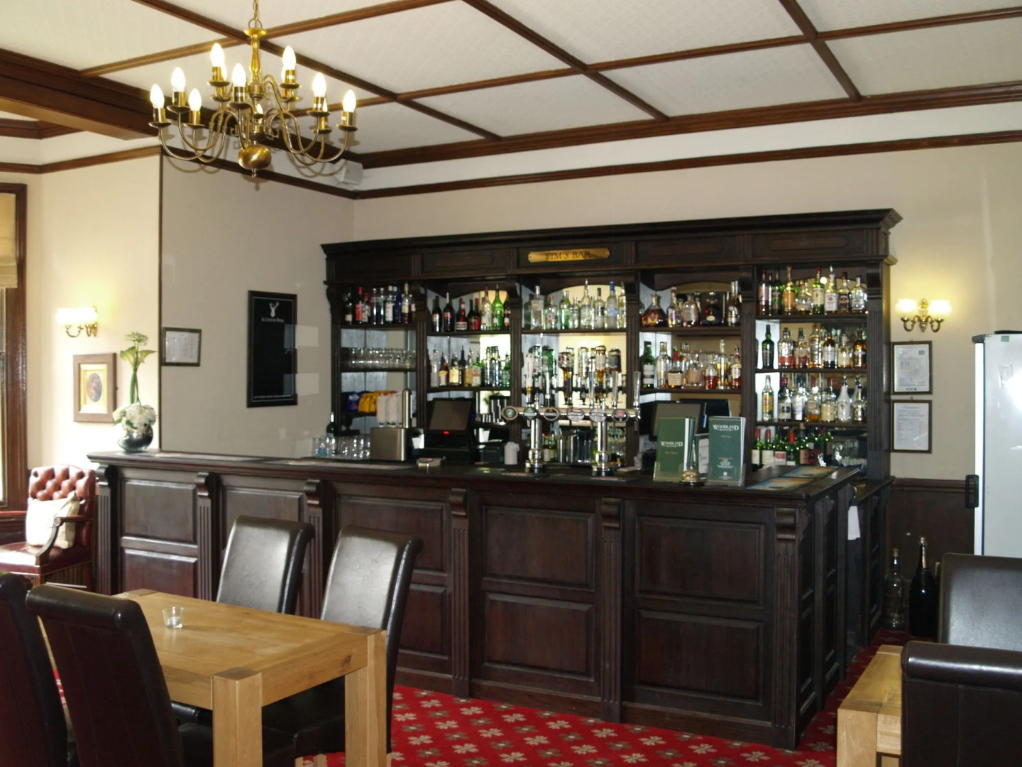 Woodland Manor Hotel