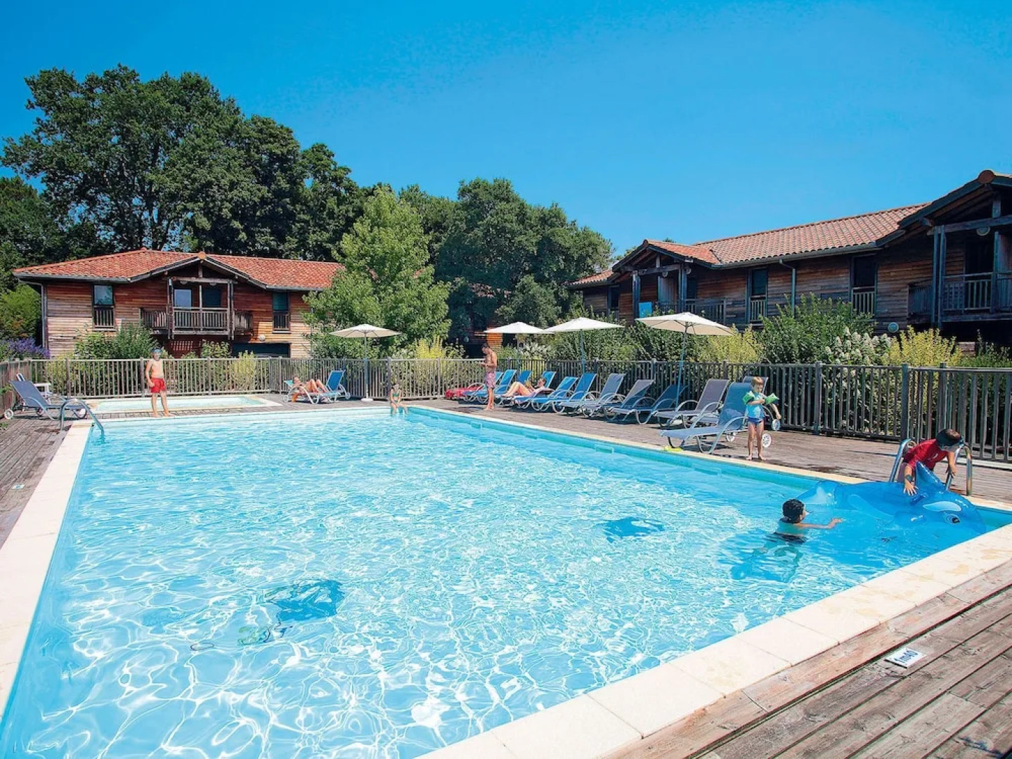 Nice Apartment With Wifi Located 2.5 km. From the Beach