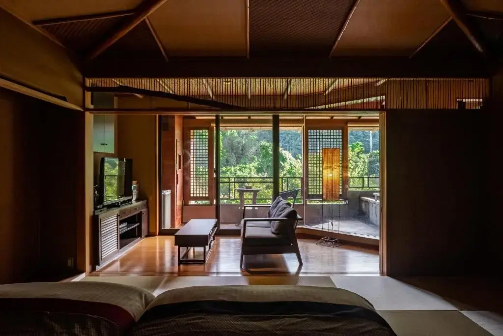 Manyou no Sato Hakuunsou