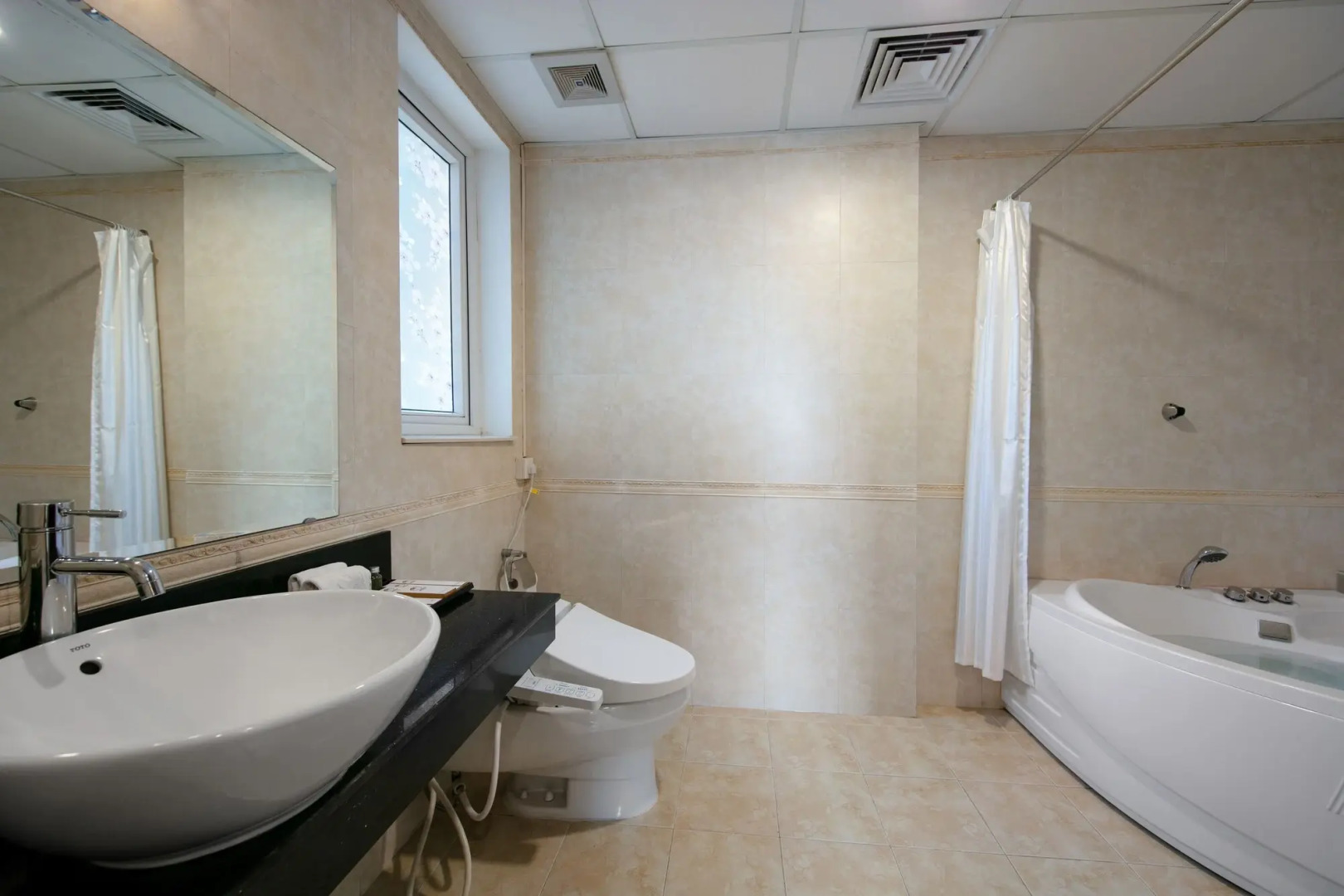 Luxor Boutique Hotel