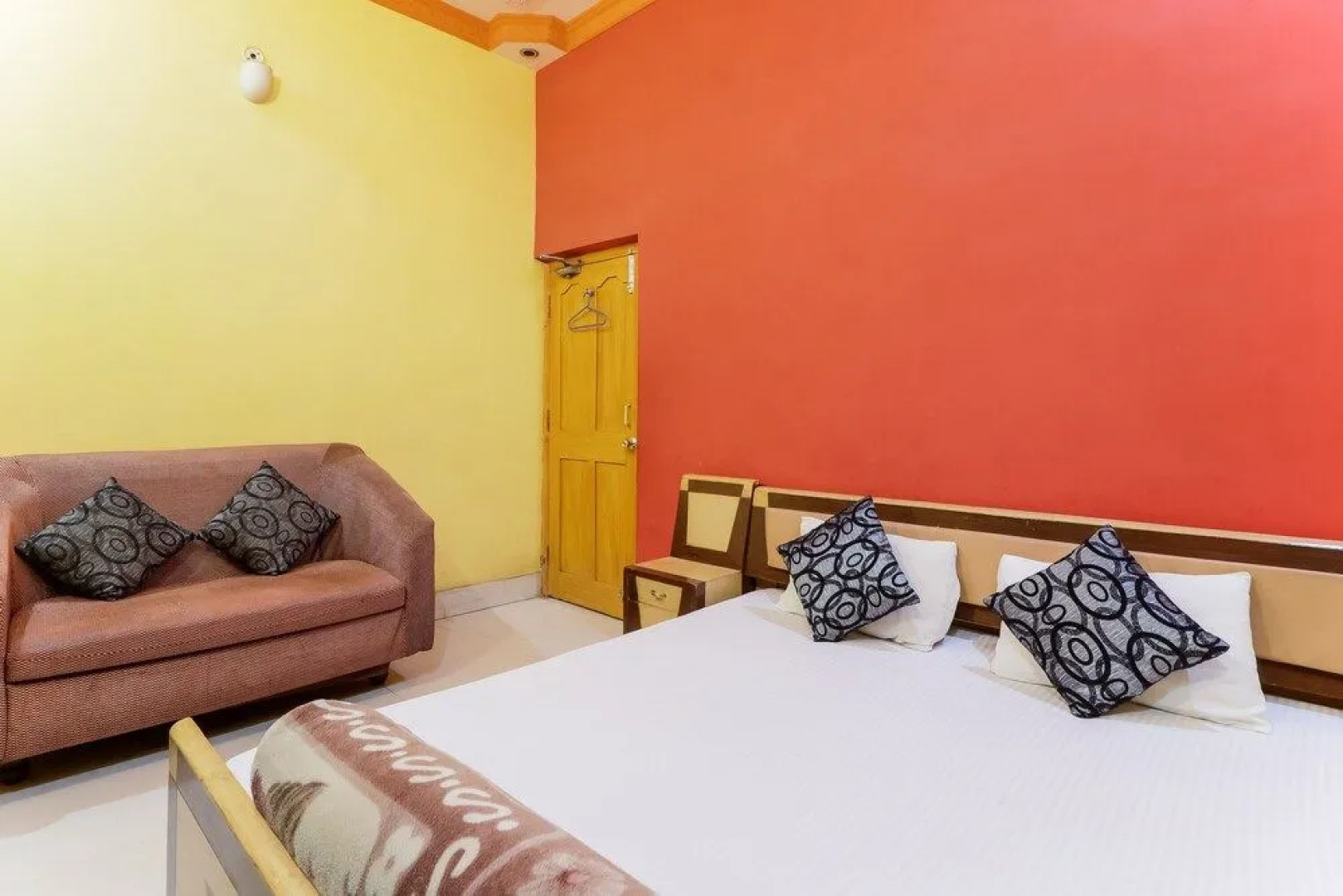 Hotel Rudraksh Residency by OYO Rooms