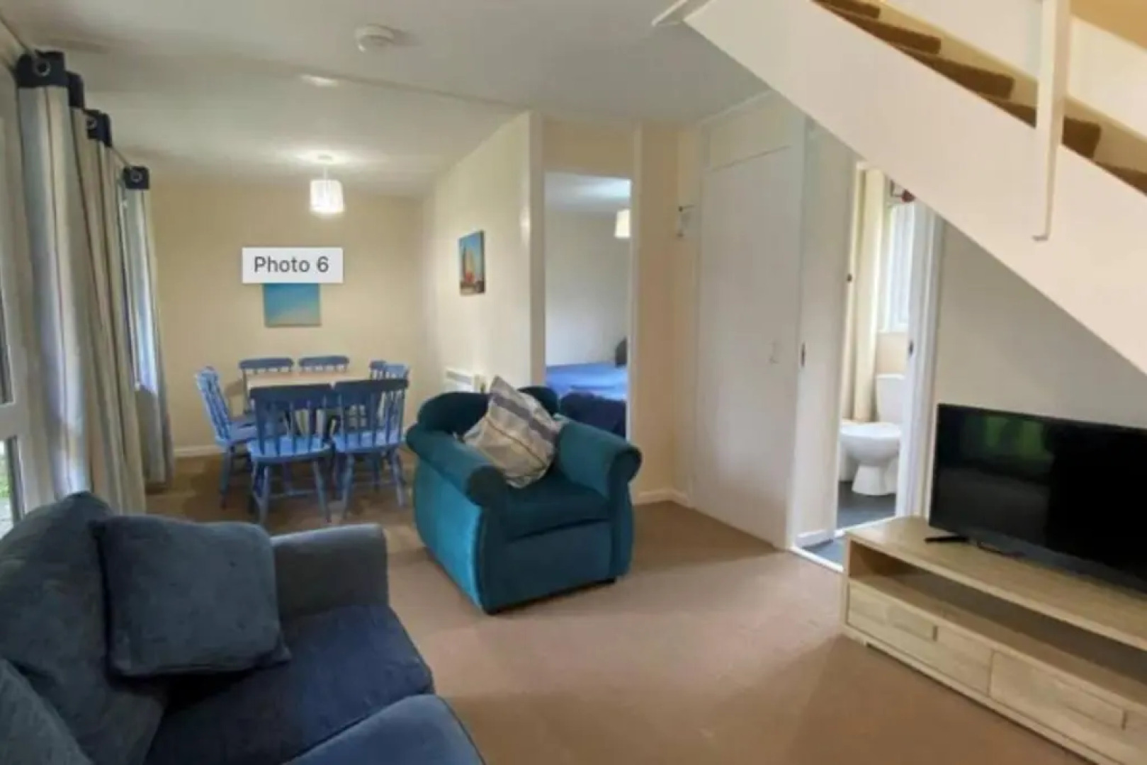 Trevithick Cottage Sleeps 6, Dog Friendly, Parking