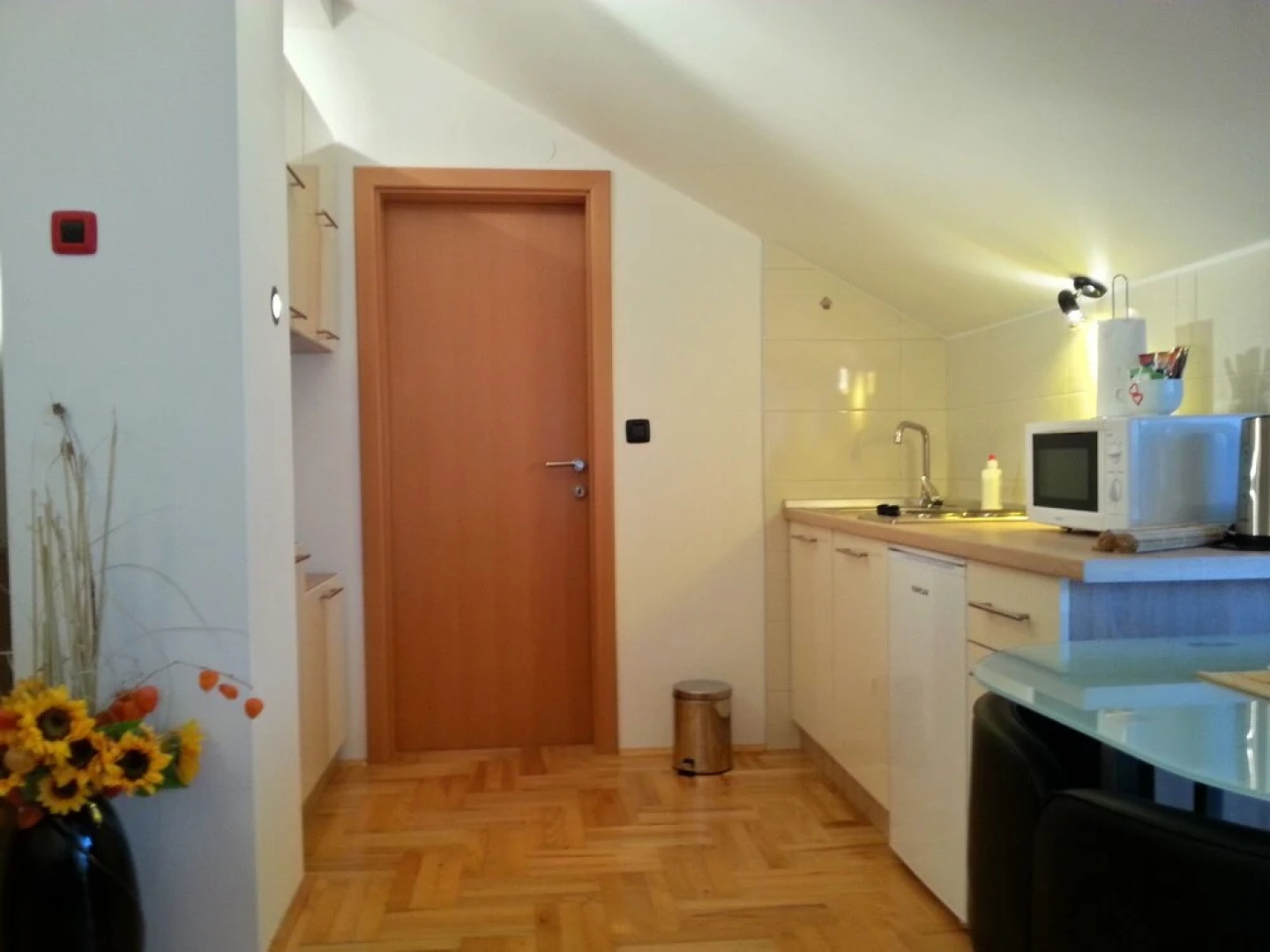 Studio Apartments Korosteljev