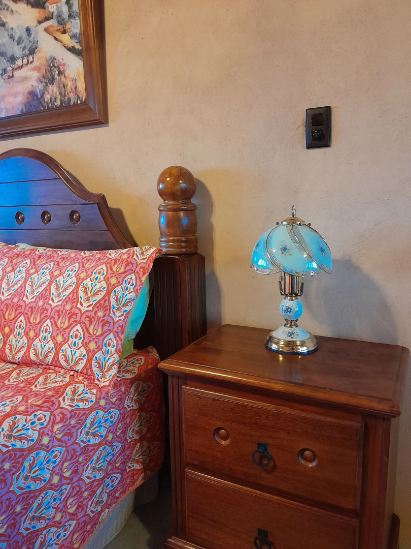 Mapleton Peaceful Provence BnB