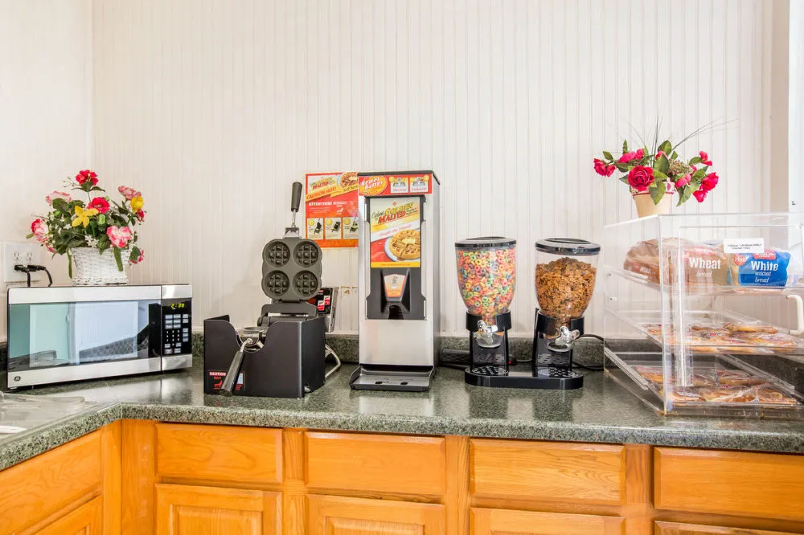 Econo Lodge Sequoia Area