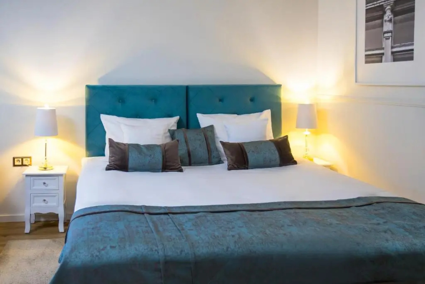 Hotel i Restauracja na Skarpie