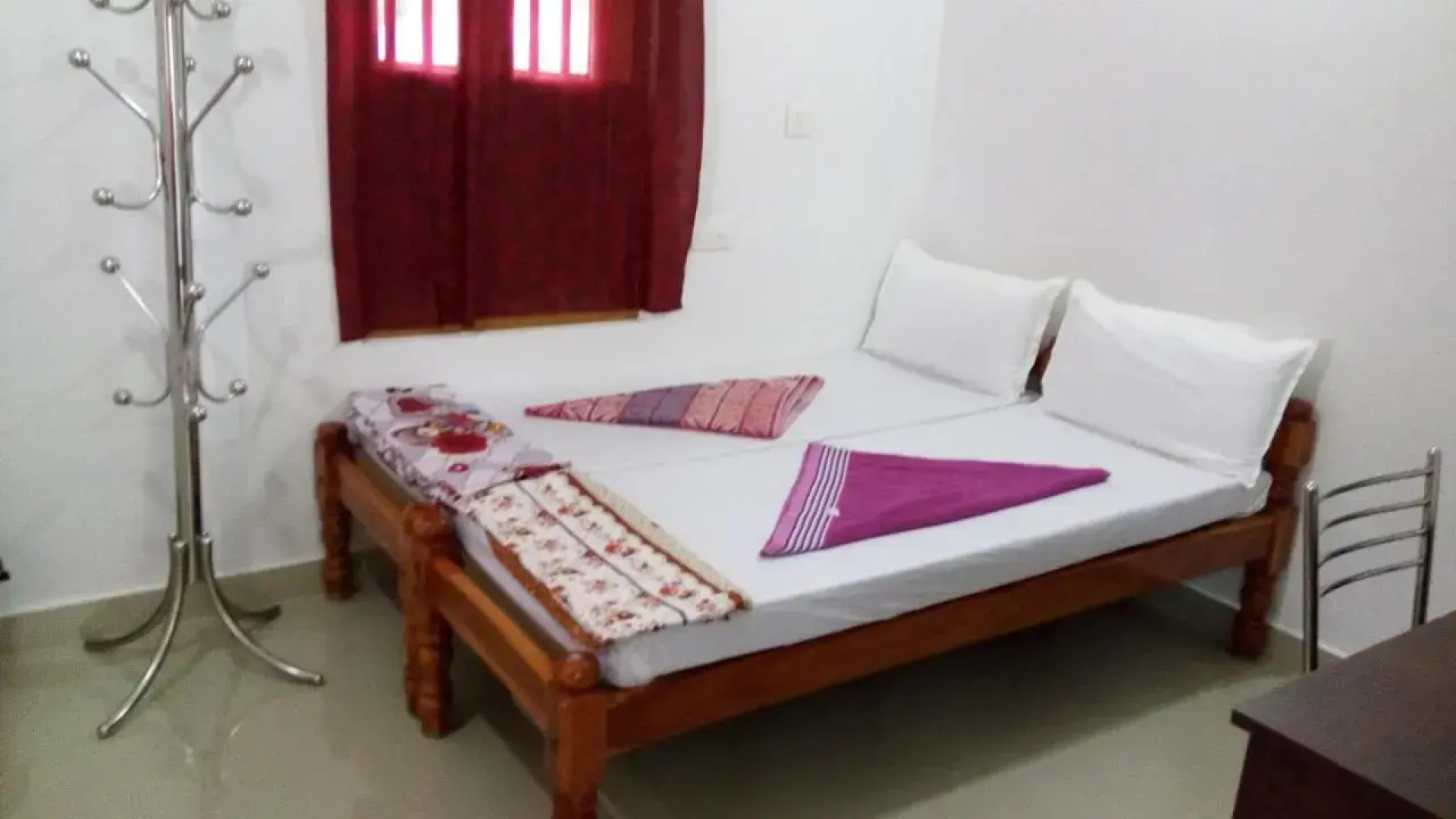 Sea Breeze Beach Home Stay