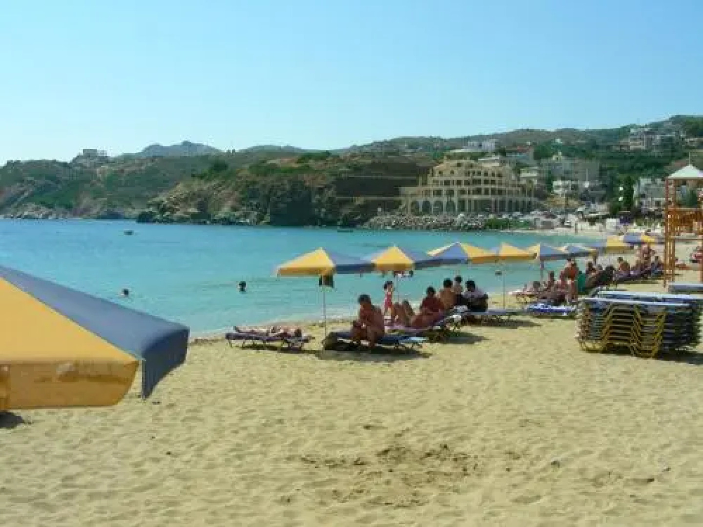 Zorbas Hotel And Apartments