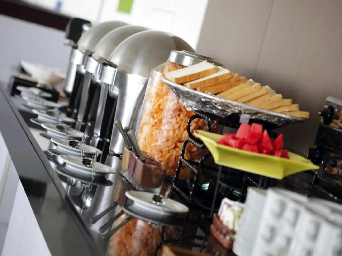 Amaris Hotel Bekasi Barat