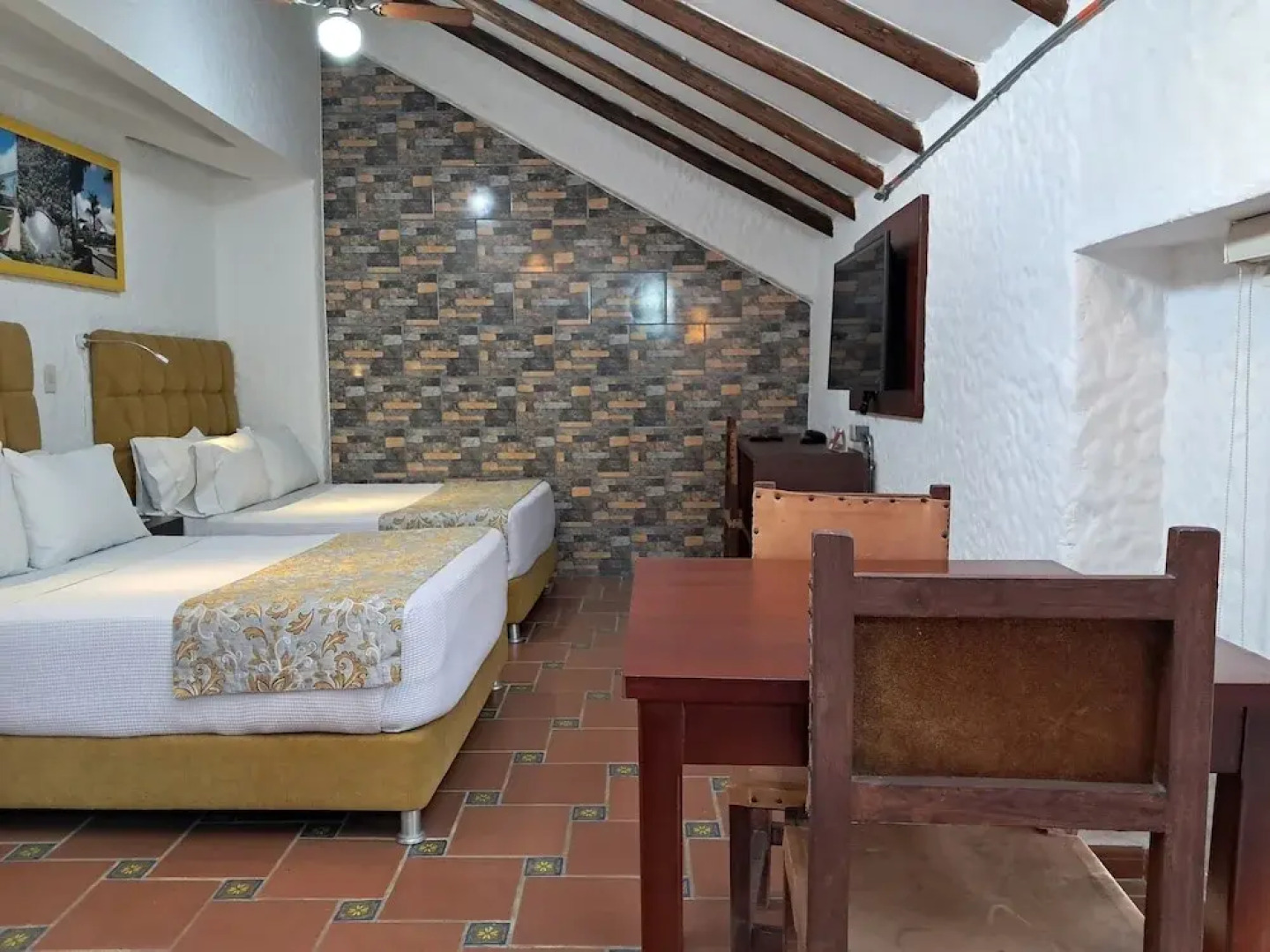 La Floresta de Cite Hotel