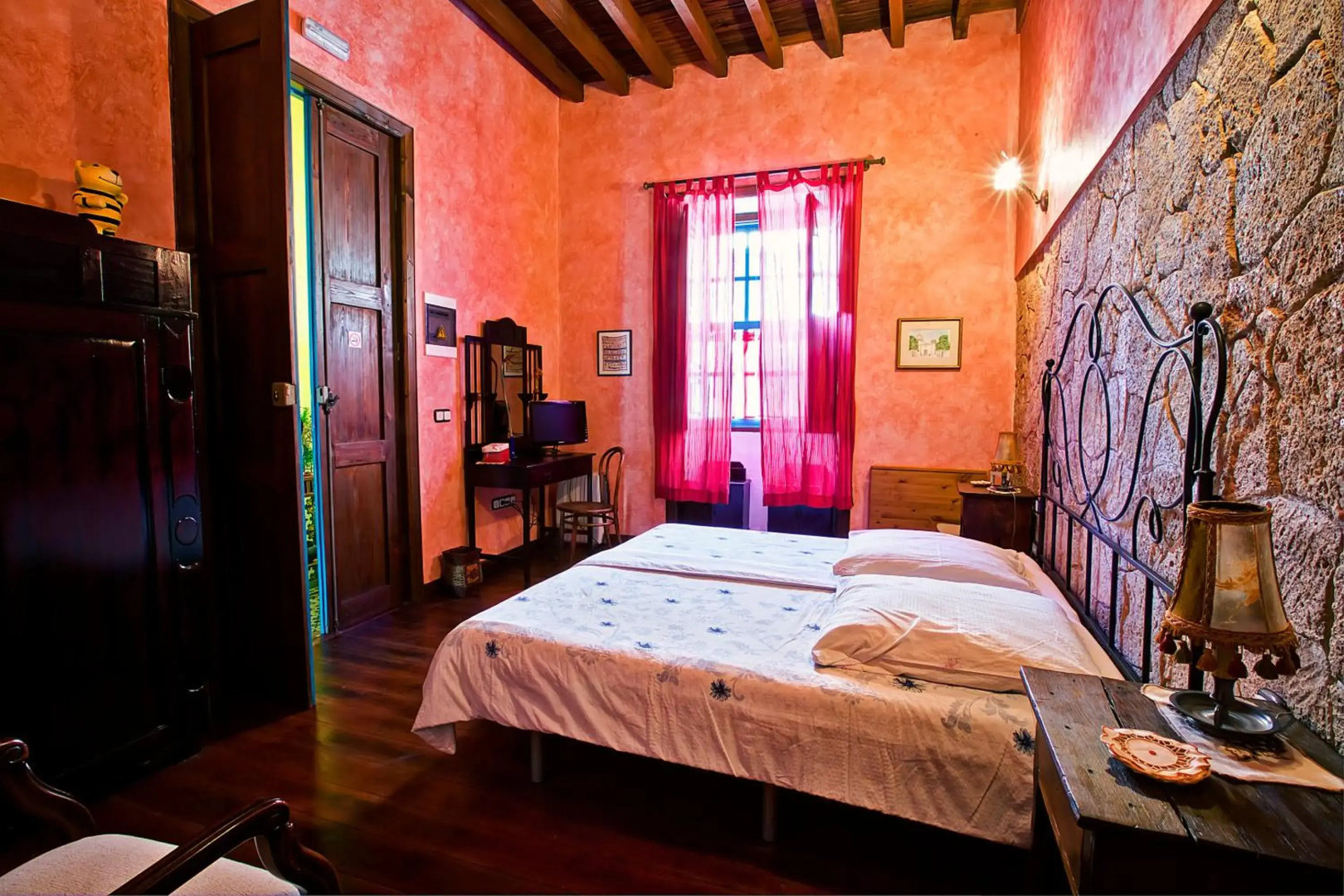 Hotel Rural Cuatro Esquinas