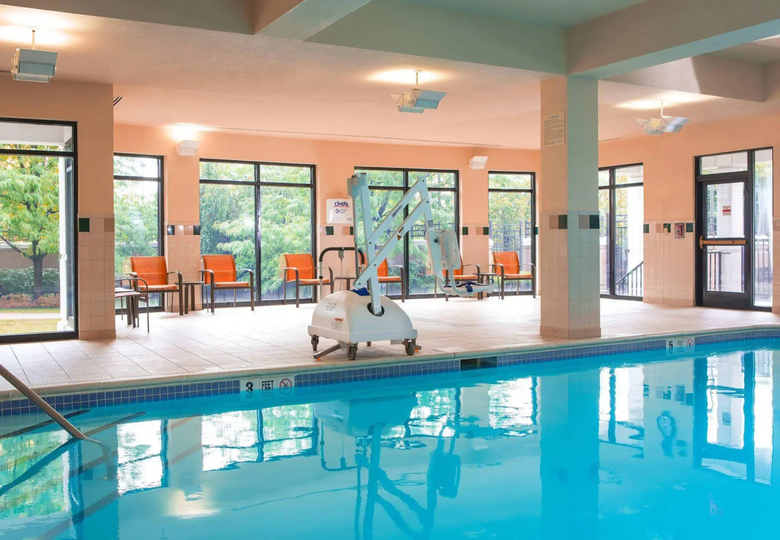 Courtyard by Marriott Newark Elizabeth