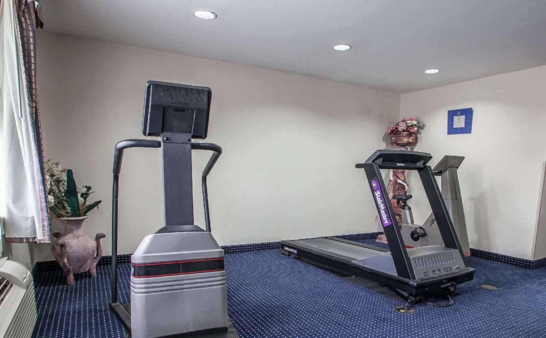 Motel 6 East Windsor, NJ - Hightstown