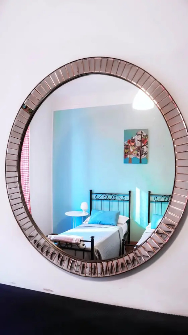 B&B I Am Here Central Station