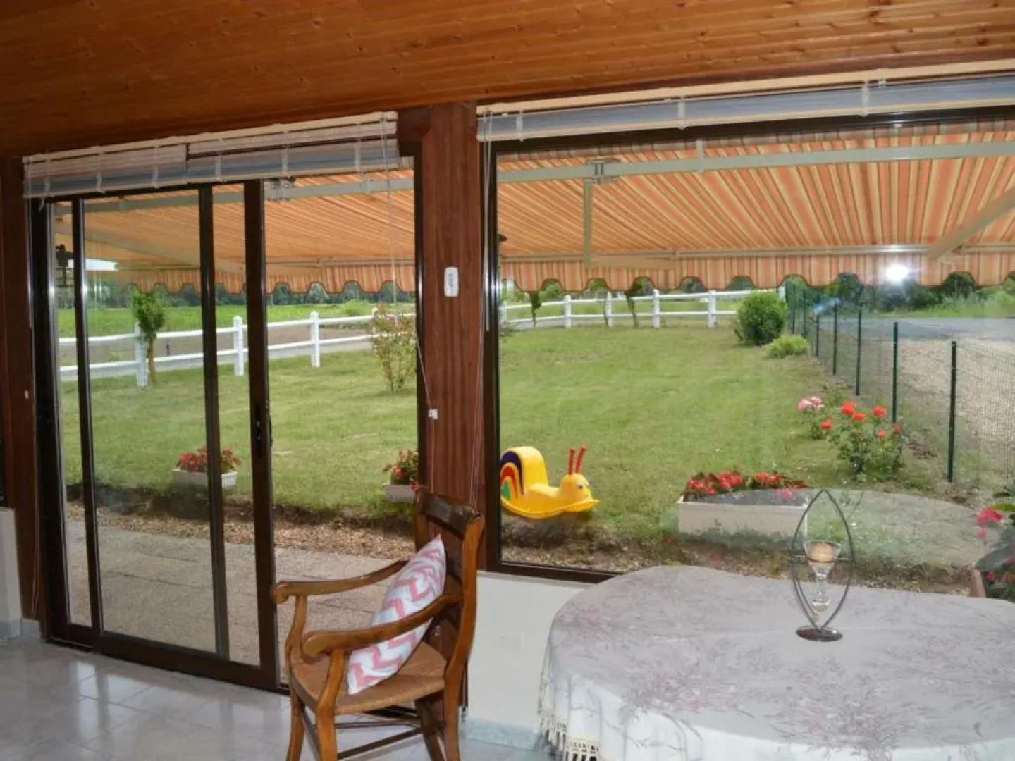 Gîte Braye-Sous-Faye, 4 pièces, 6 personnes - FR-1-381-214