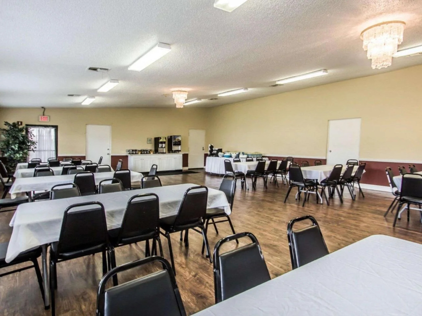 Rodeway Inn Maingate