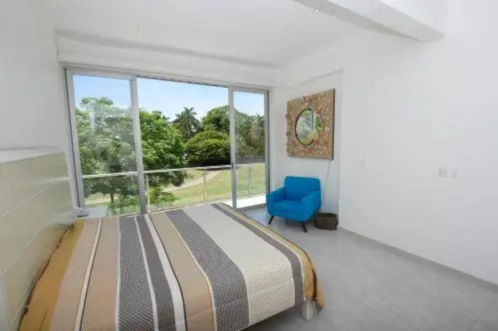 La Isla Gran Cayman 904