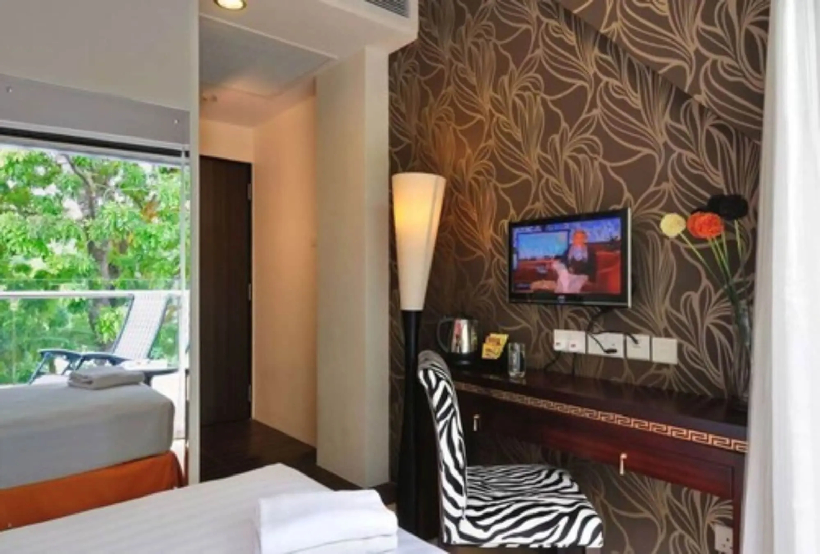Rest Bugis Hotel