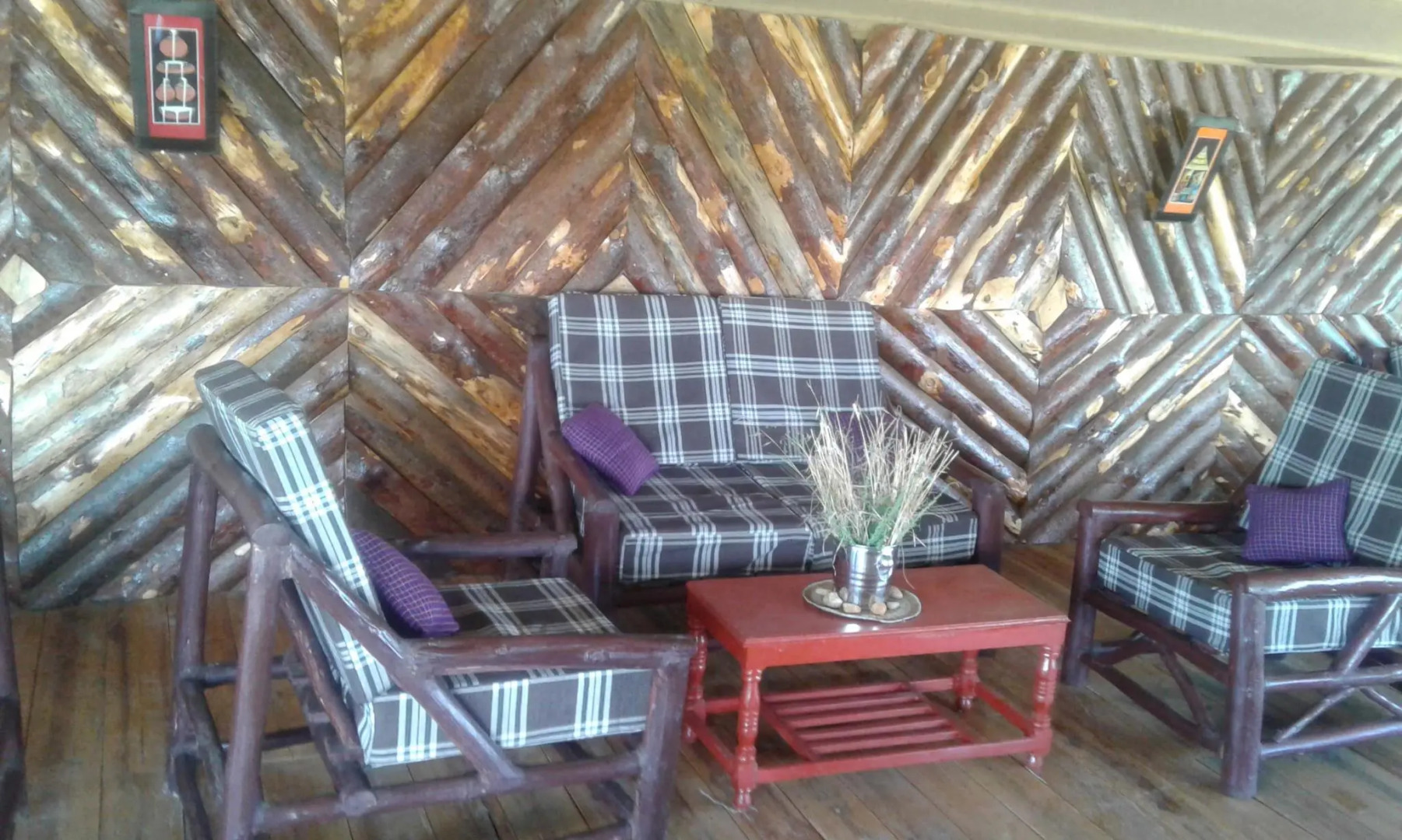 Zebra Kemang'ore Bush Tented Lodge