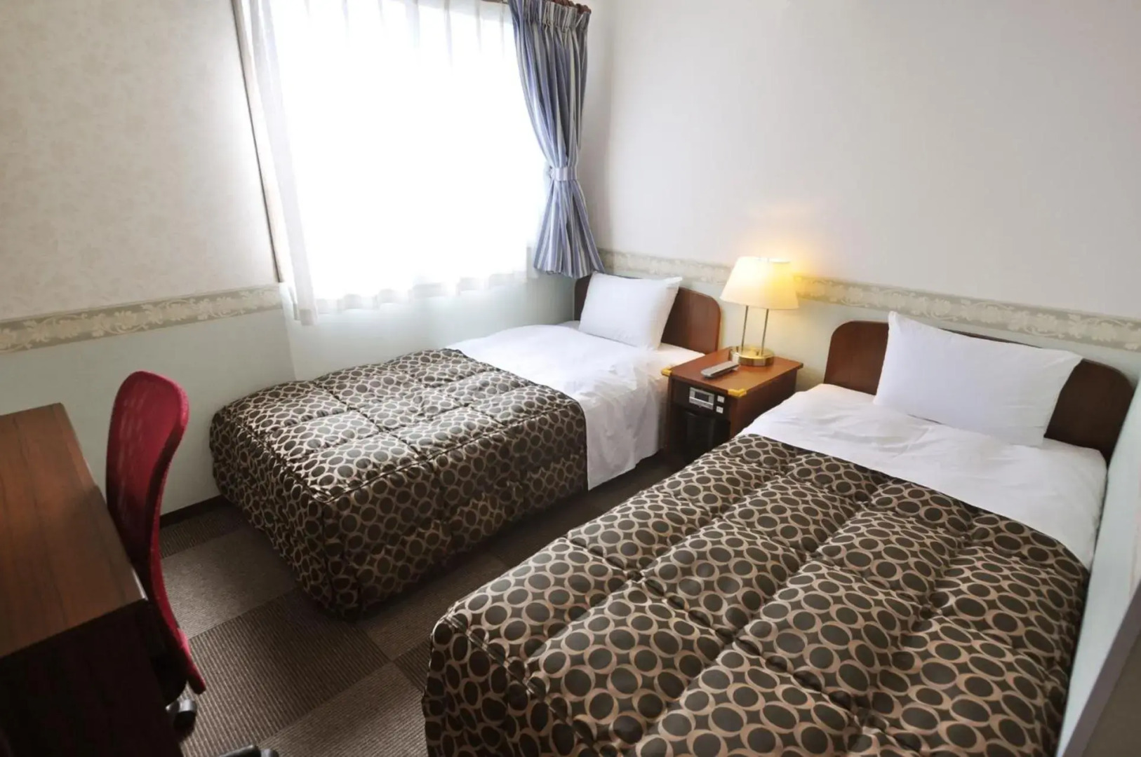 Futsukaichi Green Hotel