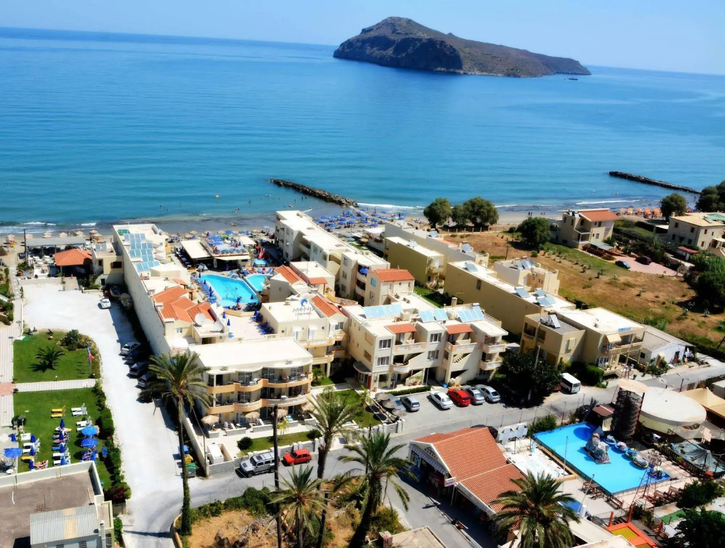 Отель Menia Beach