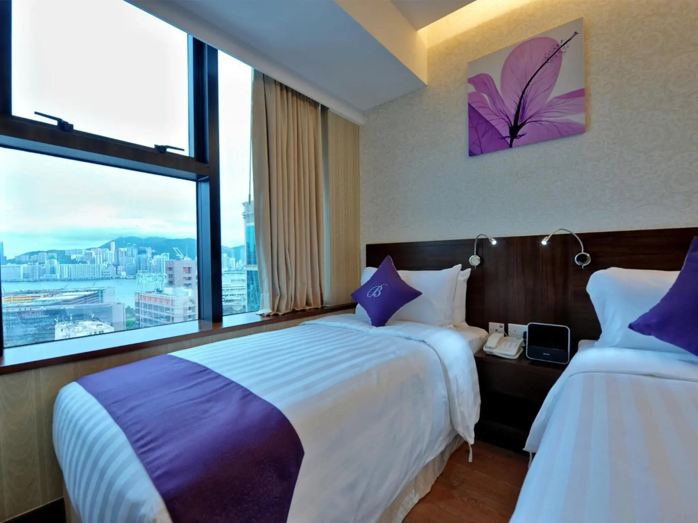 The Bauhinia Hotel Tsim Sha Tsui