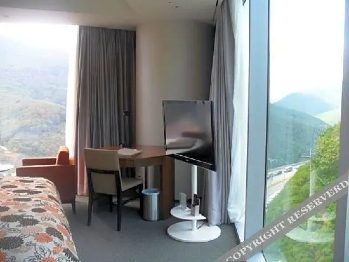 High 1 Convention Hotel