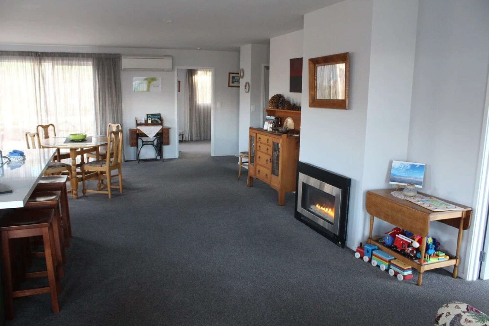 Mackenzie Apartments & Suites