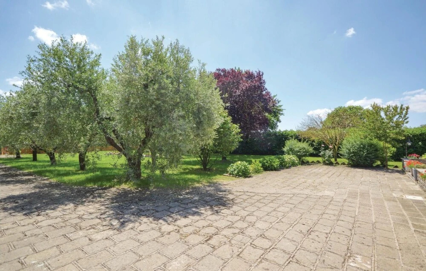 Stunning Home in Canale Monterano -rm- With 4 Bedrooms and Wifi