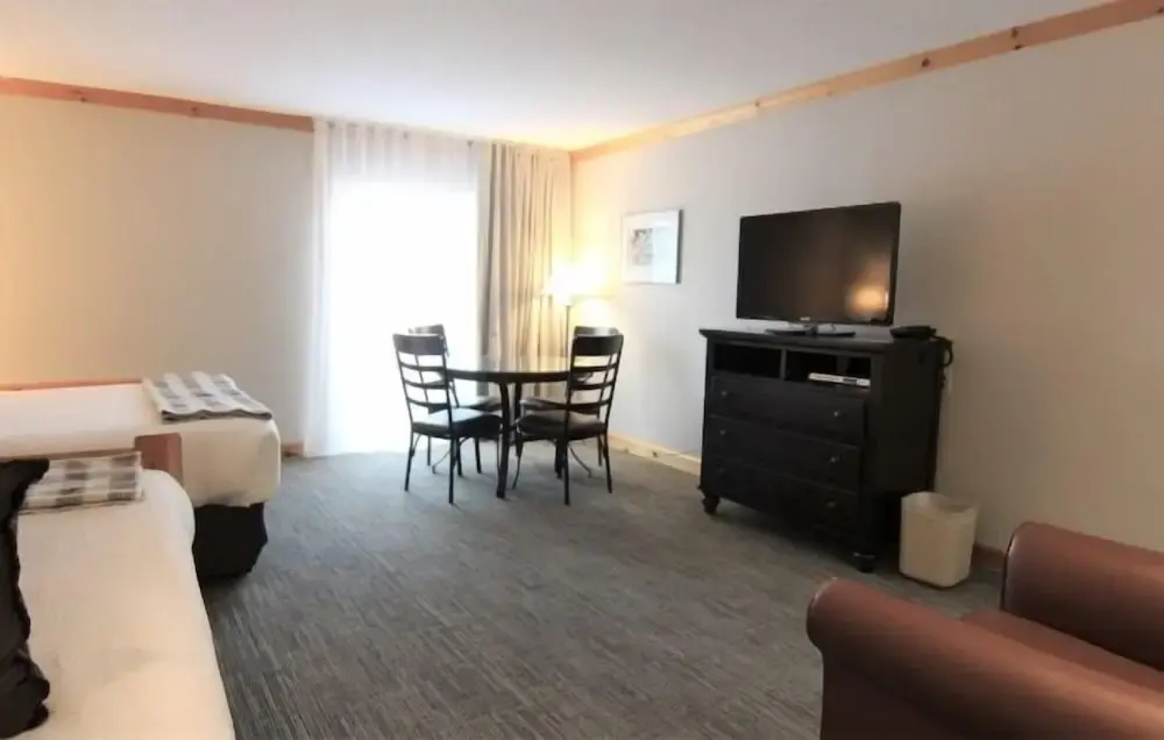 Schweitzer Mountain Resort Selkirk Lodge