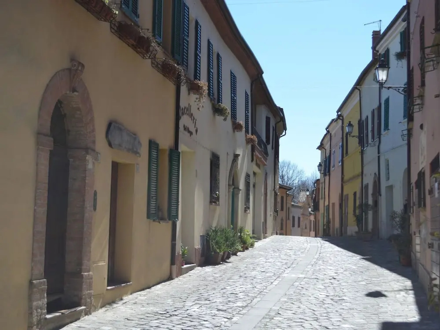 Cottage in Montefiore Near Forest and Beach