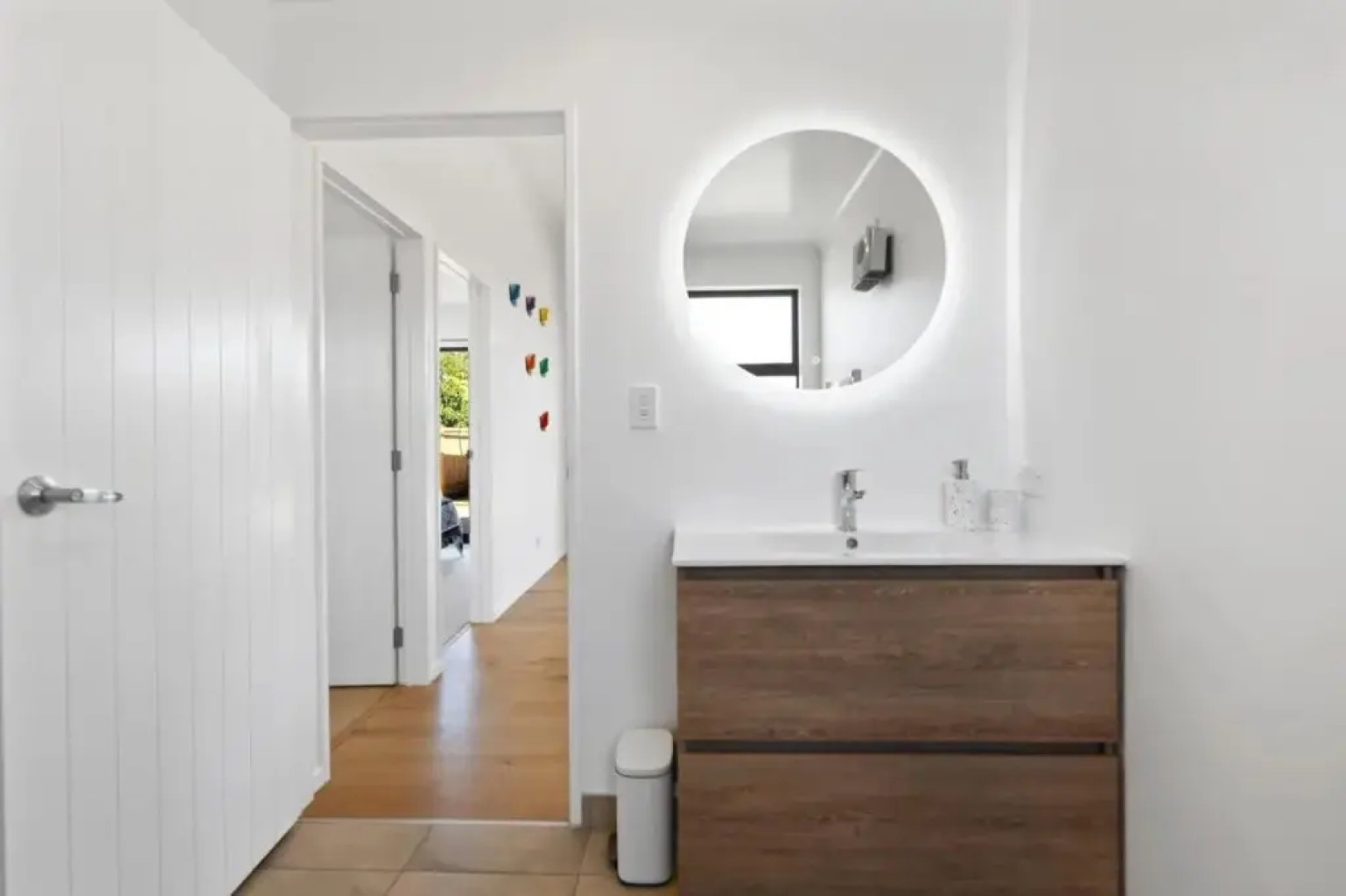 Cedar House - Martinborough Holiday Home