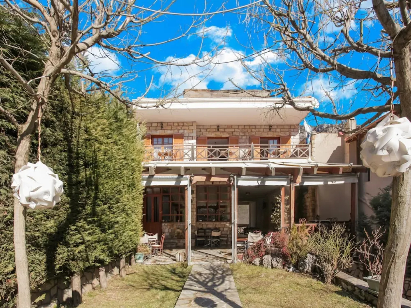 Elegant Holiday Home in Stournareika With Balcony