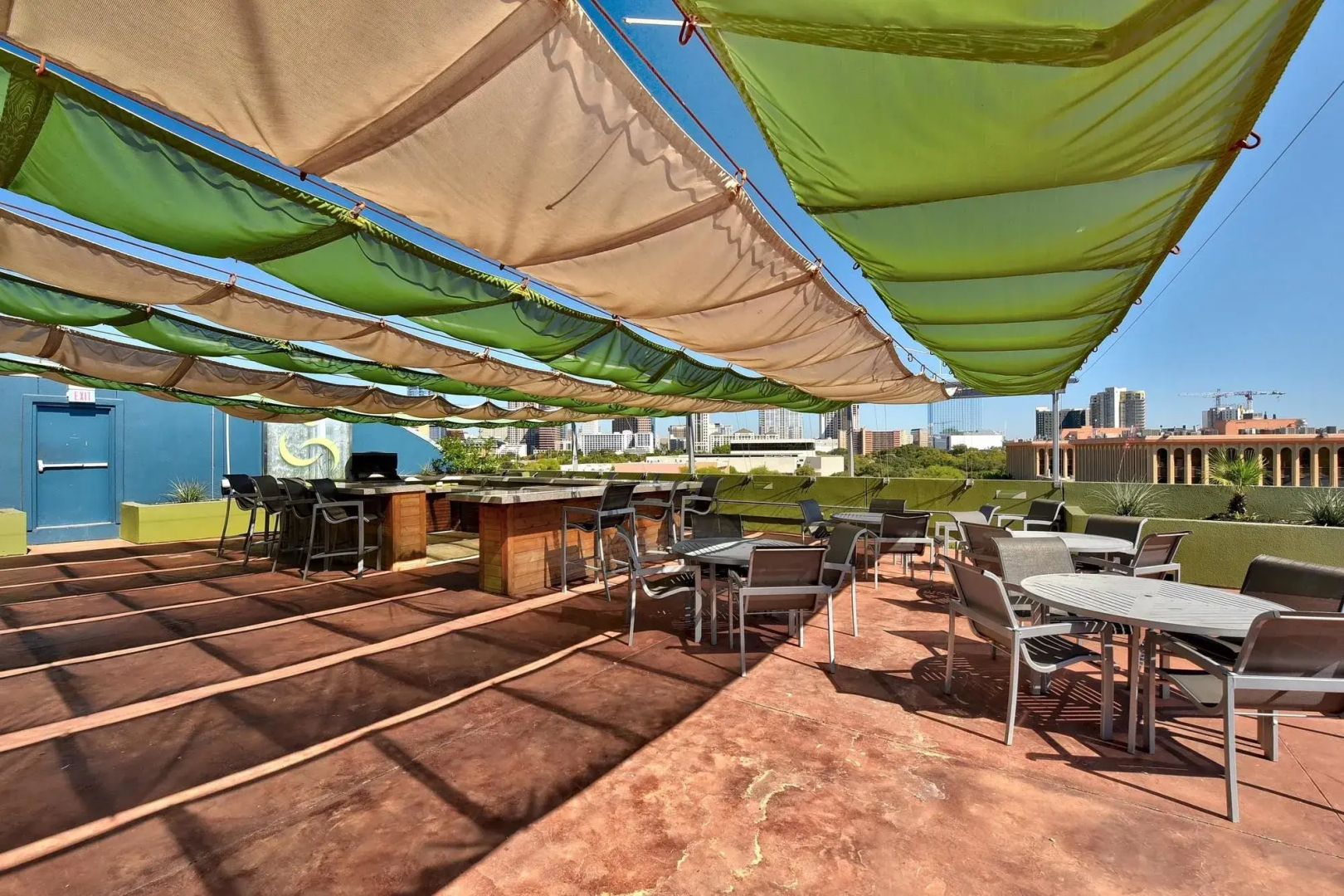 Hip Downtown Suite by AustinStays