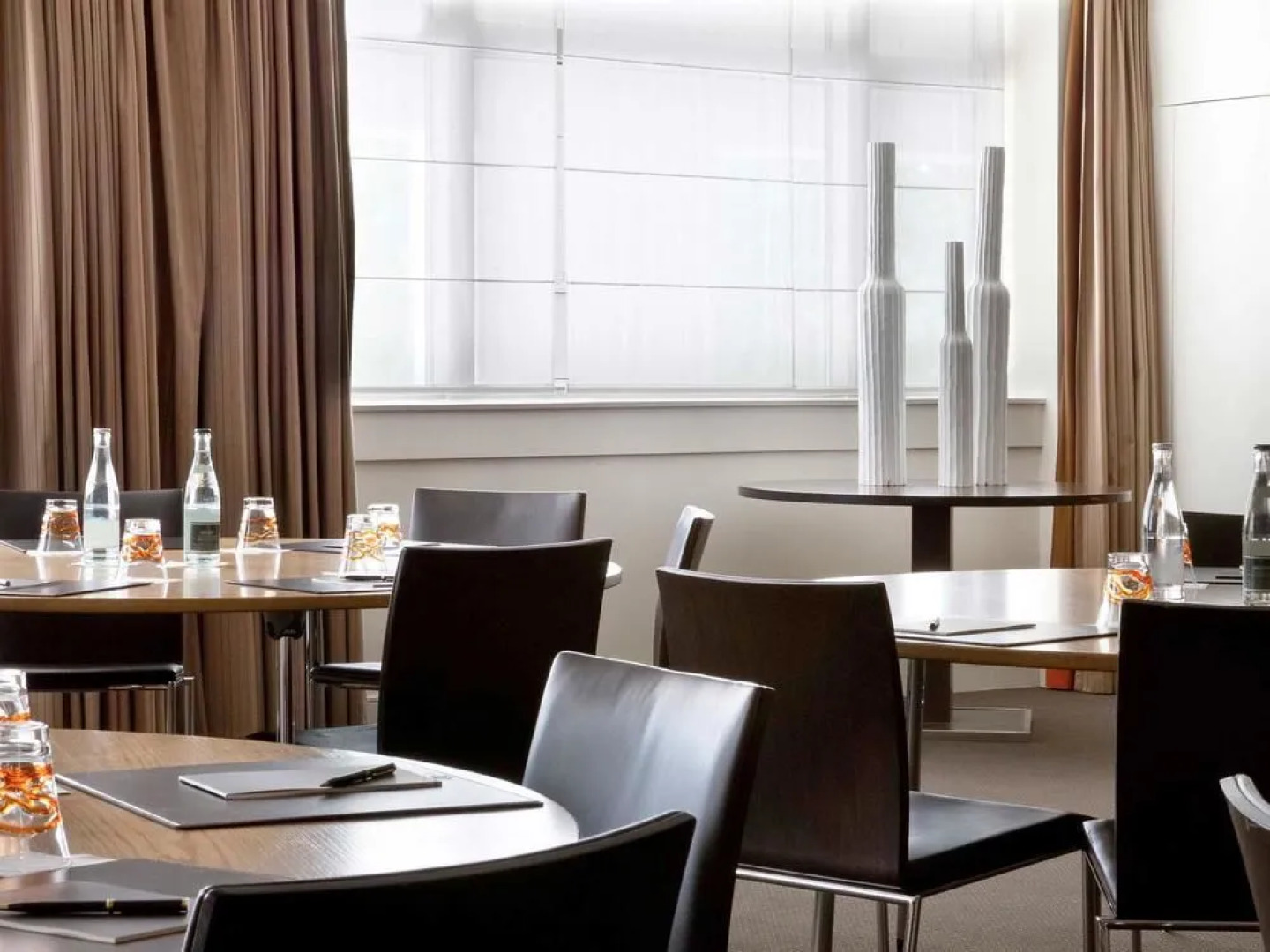 Nest Hotel Paris la Défense - MGallery Collection