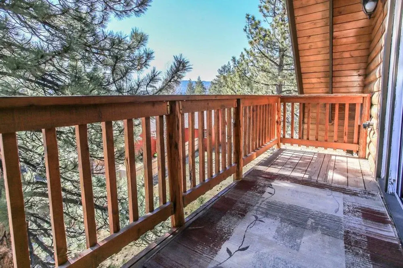 RedAwning "Cabin Big Bear" by the Lake