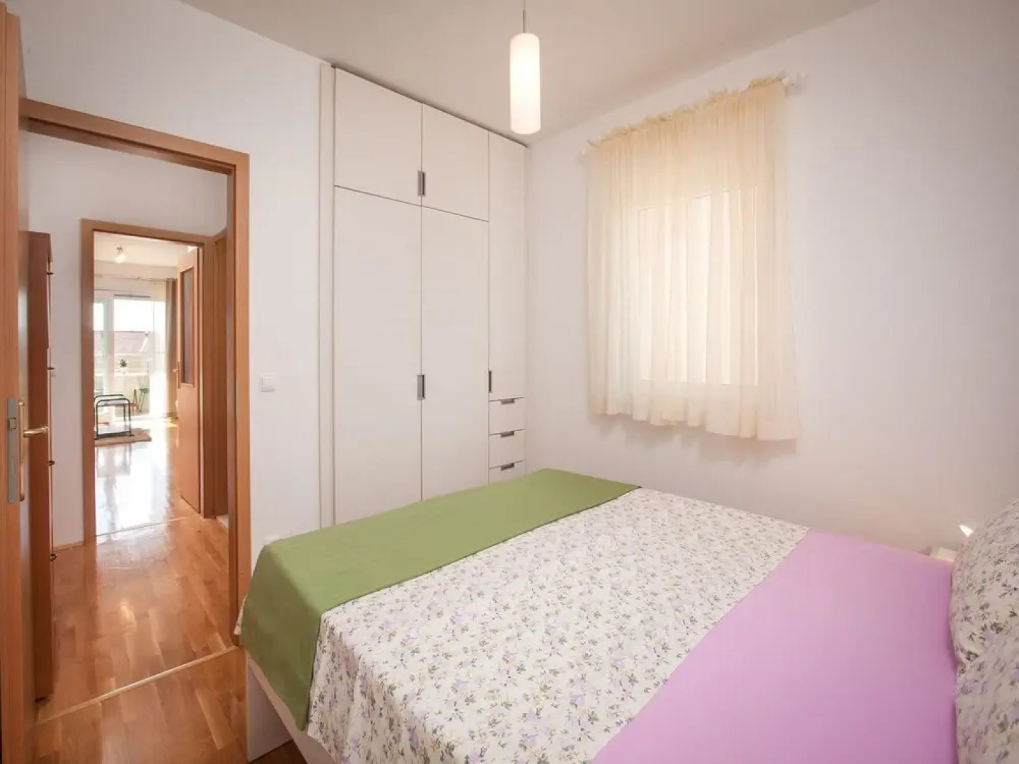 Green - Cosy & Close to the sea - A1