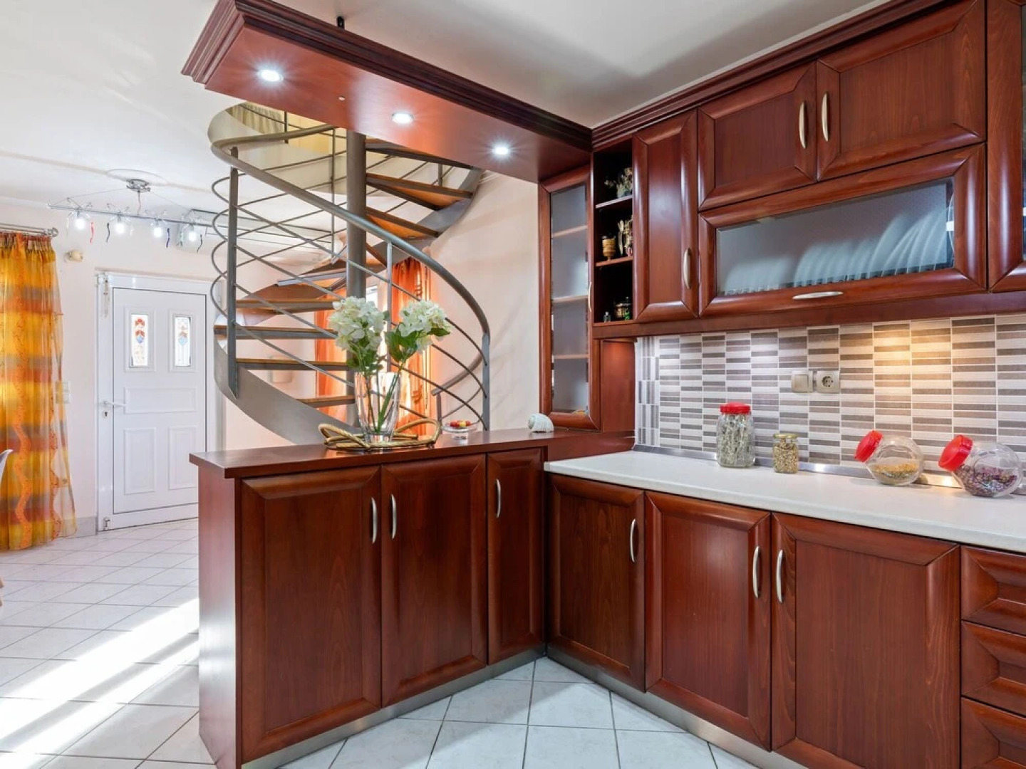 Enchanting Villa in Chalcis with Terrace