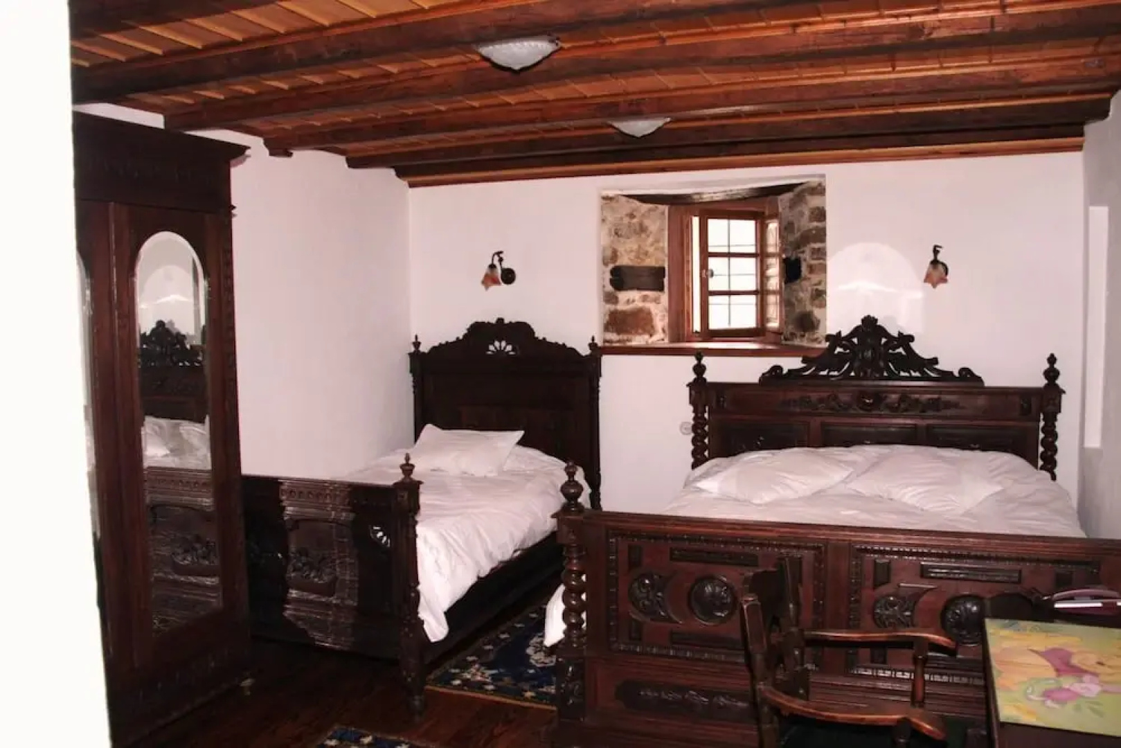 Ta Xelidonakia