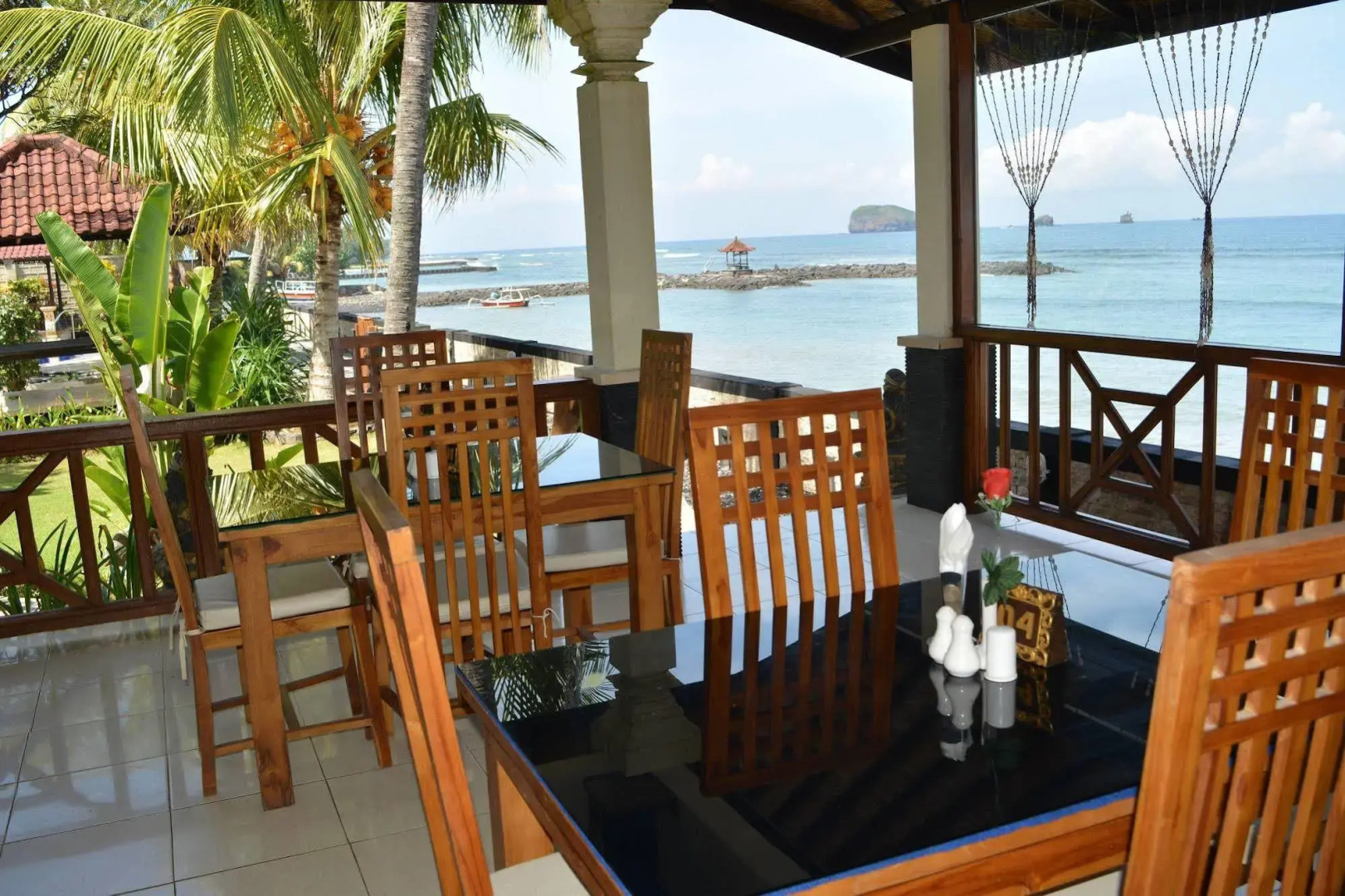 Segara Wangi Beach Cottages