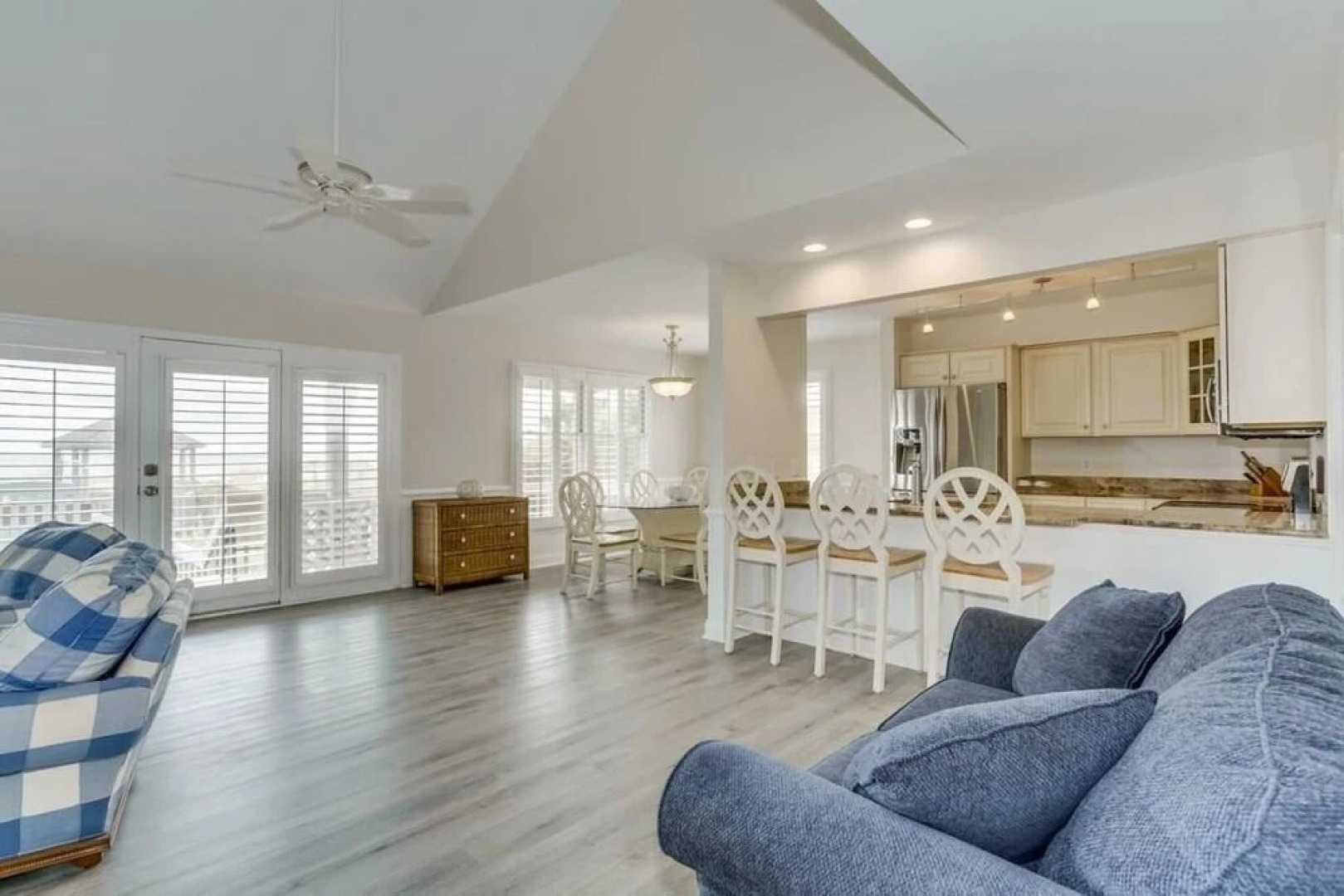 Mutual Fun - 4 Br Home