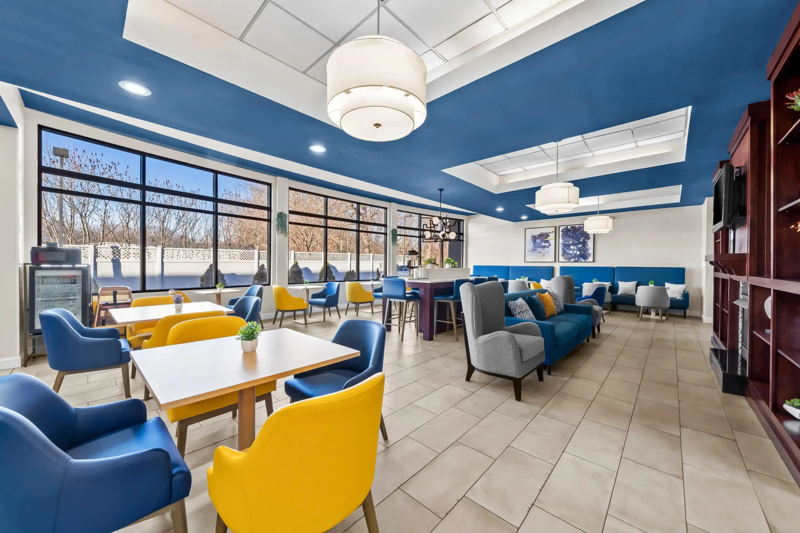 Comfort Inn & Suites Plainville-Foxboro